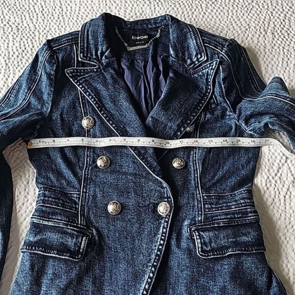 Bebe -956 Tailored Double Breasted Denim Jacket in Antique‎ Indigo Wash size 2 - Picture 12 of 16